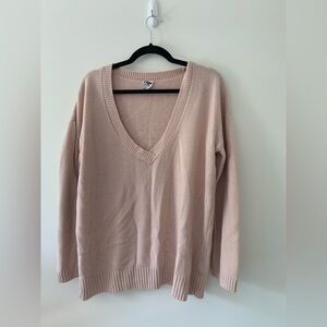 Pink  v neck sweater​